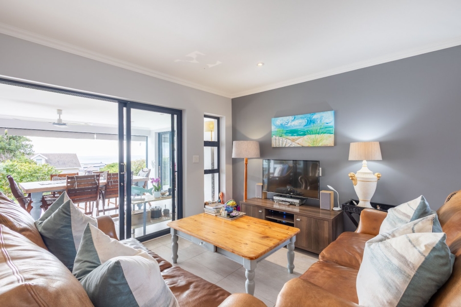 3 Bedroom Property for Sale in Whale Rock Sun Western Cape